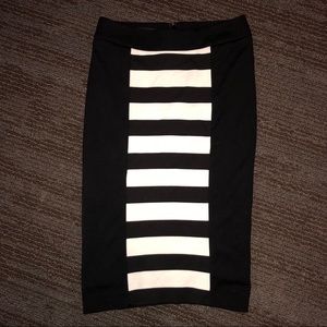 Bebe Pencil skirt